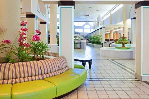 Hotel Doubletree By Hilton